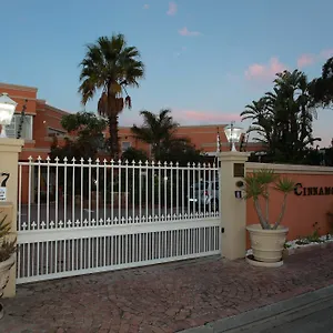 Cinnamon House 3* Cape Town